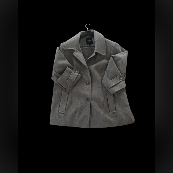 London Fog Jackets & Blazers - Gently used  women’s 2x wool blend Tower by London Fog Coat